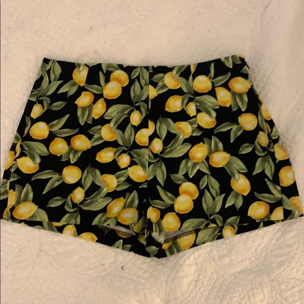 Lemon print shorts